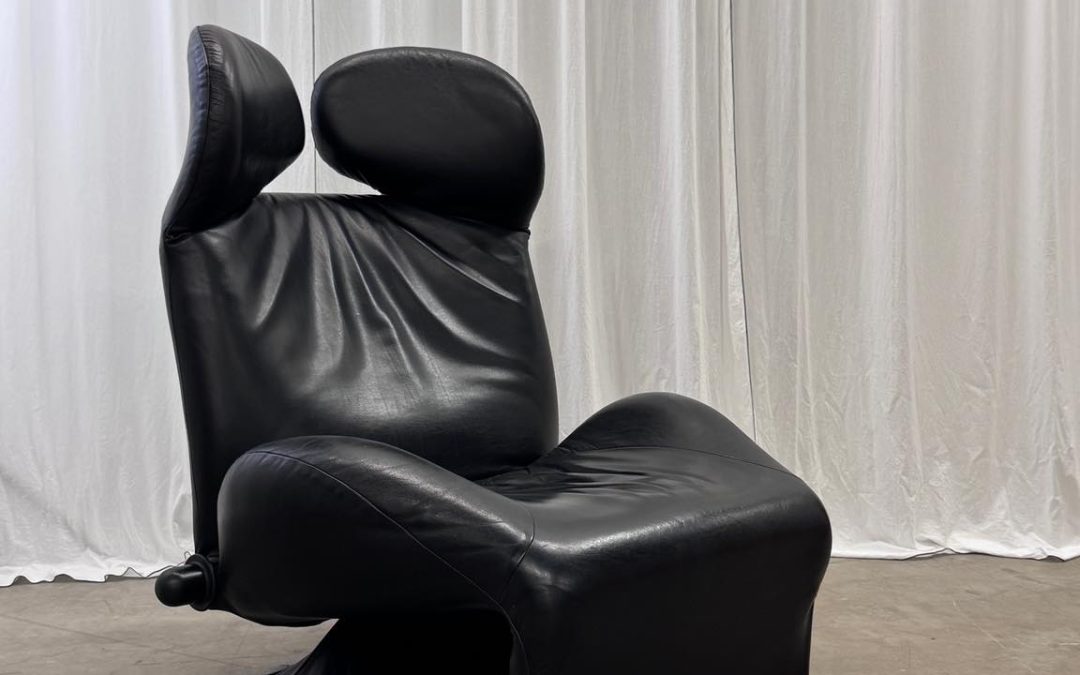 Fotel Wink proj. Toshiyuki Kita