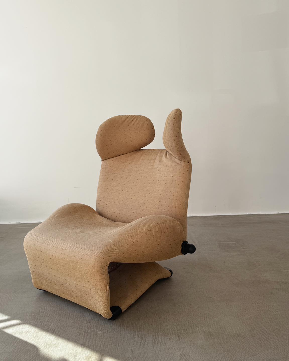 Fotel Wink, proj. Cassina