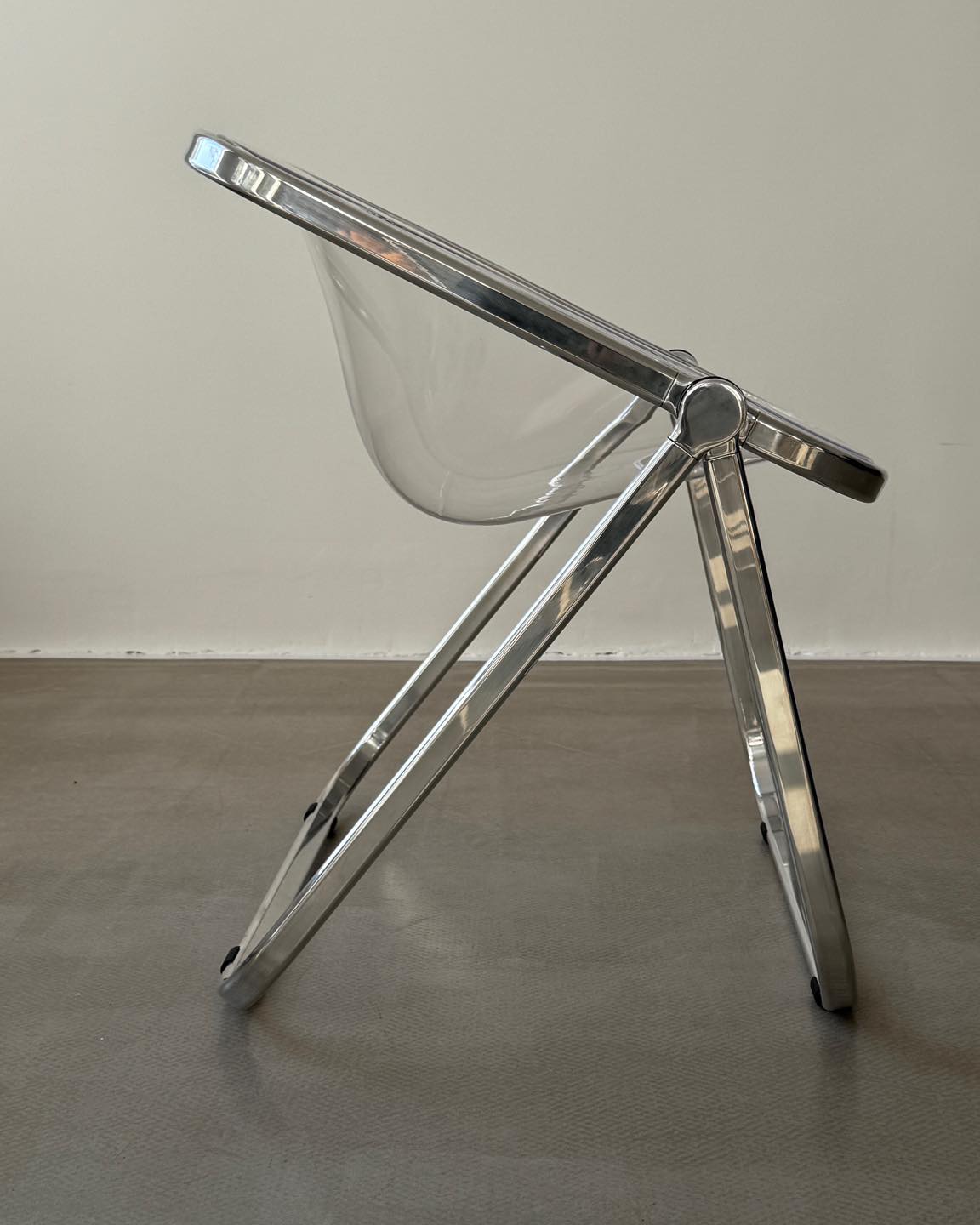 Fotel proj. Giancarlo Piretti