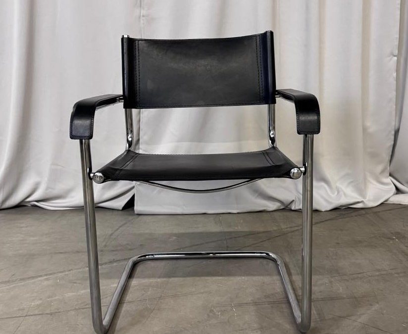 Krzesła proj. Marta Stama