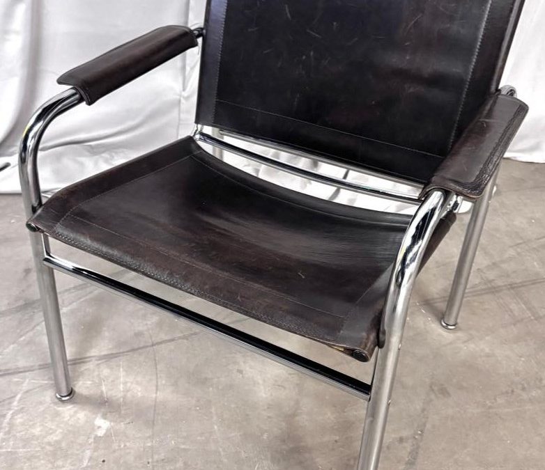 Fotel Klinte proj. Tord Bjorklund