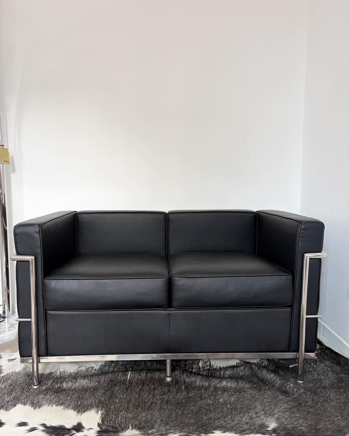 Sofa w stylu proj. LC3
